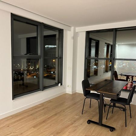 To Room Madrid Castellana Esterno foto