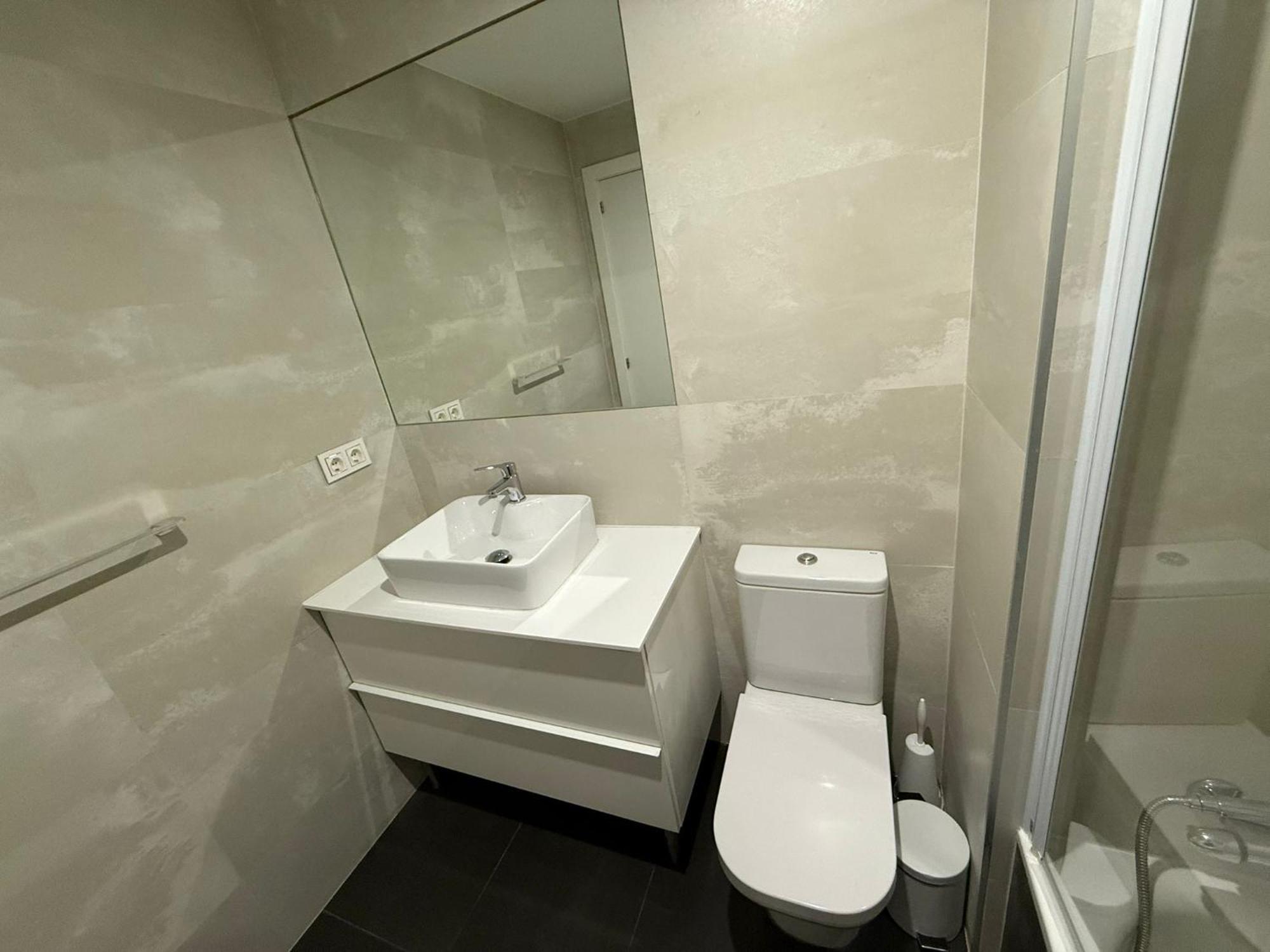 To Room Madrid Castellana Esterno foto